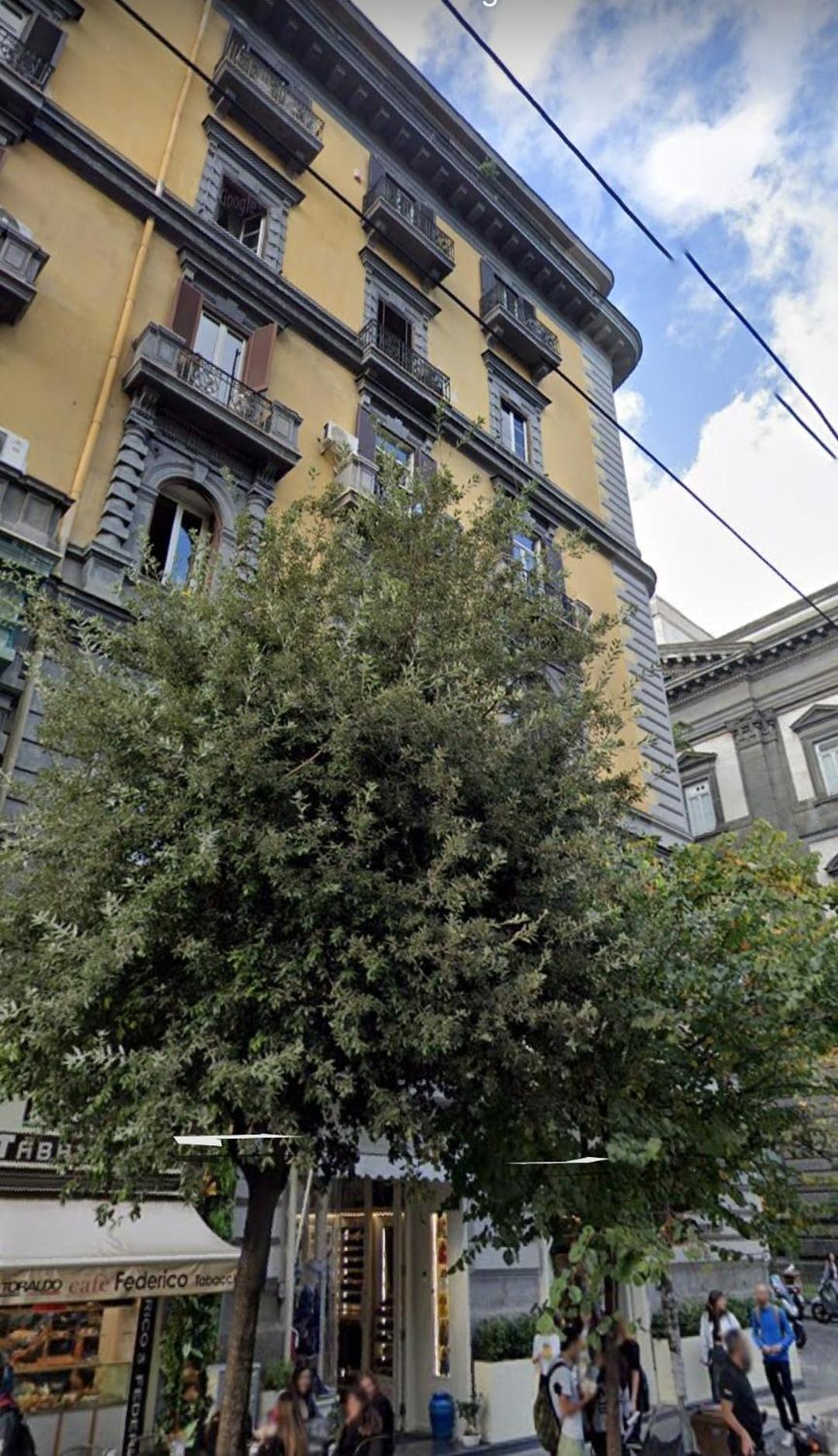 R&B Mezzocannone Naples Exterior photo